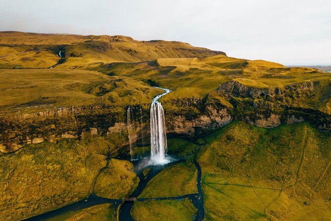 South Coast Fire and Ice Tour: Waterfalls, Glaciers & Lava Show - Natural Landmarks Explored