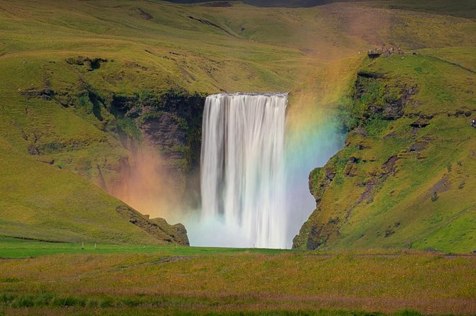 South Coast of Iceland - Tour With a Professional Photographer - Discovering the Volcanic Landscapes