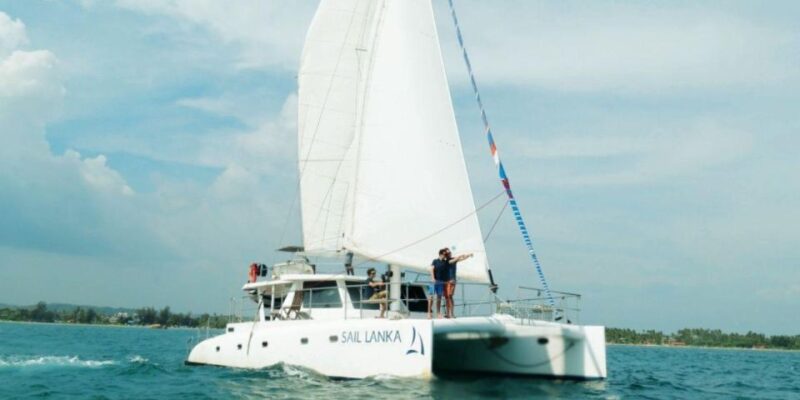 South Coast Overnight Cruise: All-Inclusive Tour! - Included Amenities