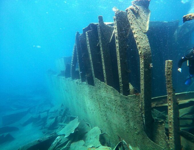 South Crete: Byron Shipwreck Dive With an Instructor - Diving Equipment and Instructor