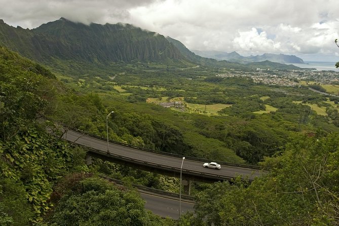 South East and Windward Oahu Private Tour - Booking and Cancellation Policy