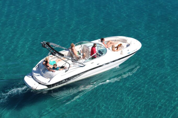 South Lake Tahoe: 3-Hour Customizable Tour on a 28-Foot Boat - Breathtaking Views and Locations