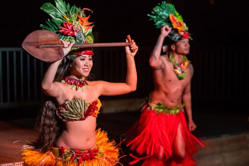 South Maui: Gilligans Island Luau With Dinner and Drinks - Location and Accessibility