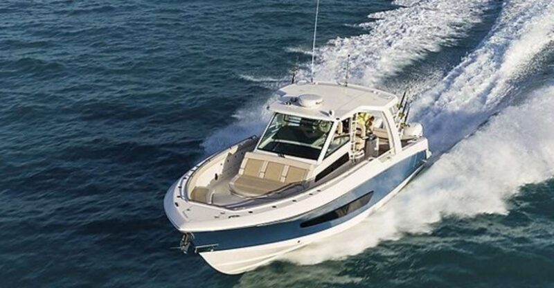 South Maui: Maalaea Luxury Sunset Cruise - Meeting Point and Health Clearance