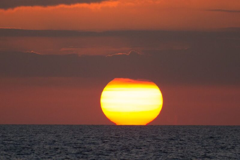 South Maui Sunset & Celestial Cruise - Experience Highlights