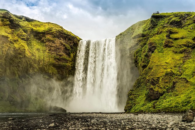 South Shore and Eyjafjallajökull Super Jeep Tour From Reykjavik - Visiting Seljalandsfoss Falls