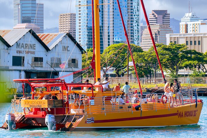 South Shore Open Sail From Kewalo Harbor Including Drinks - Included Beverages and Amenities