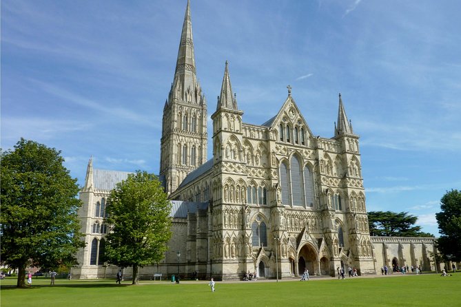 Southampton Cruise Terminal to London via Salisbury & Stonehenge - Included Attractions and Experiences