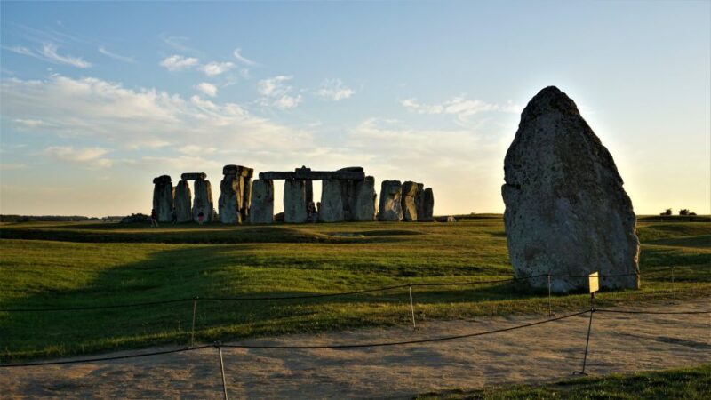 Southampton: Cruise Transfer to London via Stonehenge - Meeting Point