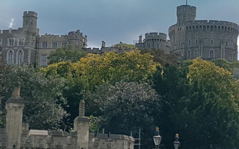 Southampton Port to London via Stonehenge & Windsor Castle - Inclusions and Amenities