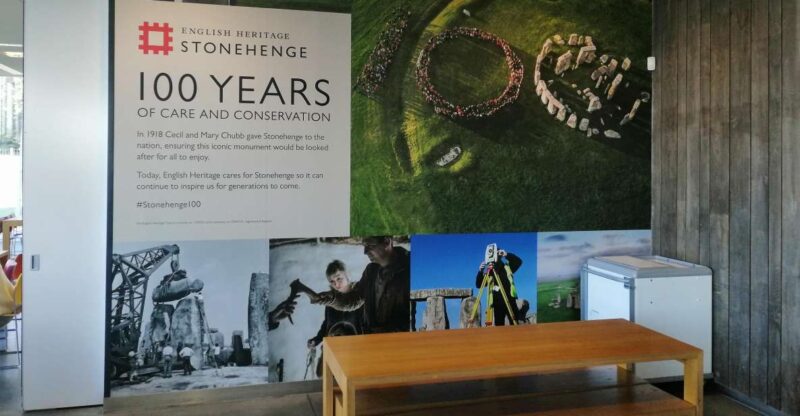 Southampton Port to London via Stonehenge,Lacock & Bath - Luxury Mercedes Transport