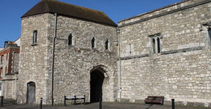 Southampton: Quirky Self-Guided Smartphone Heritage Walks - Wheelchair and Buggy Friendly