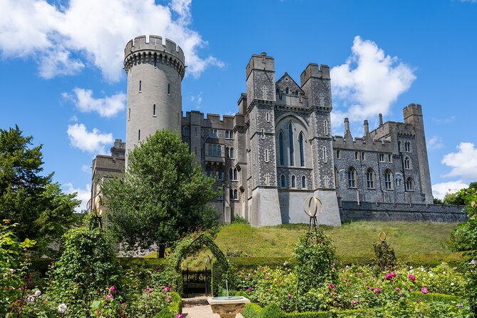 Southampton to Gatwick via Attraction of Your Choice (Stonehenge, Windsor Etc) - Inclusions