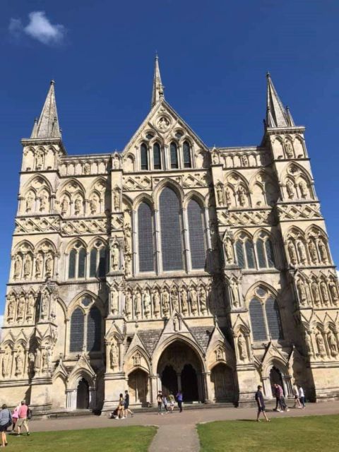 Southampton to London via Sailsbury & Winchester Cathedral - Pickup and Transfer