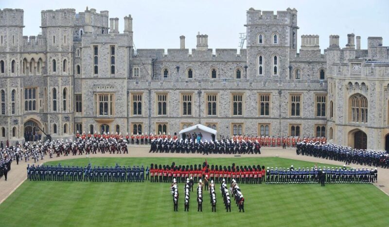 Southampton to London via Windsor Castle (private Vehicle) - Activity Duration