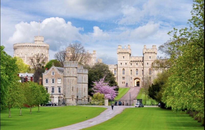 Southampton: Transport to London With 3 Sightseeing Stops - Windsor Castle Visit