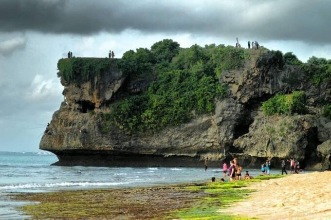 Southern Bali Beaches and Uluwatu Temple for Sunset - Booking and Availability