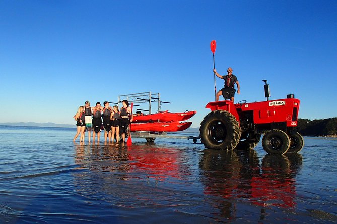 Southern Duo Kayak & Walk Tour - Activities Offered