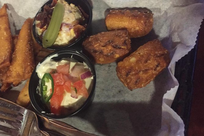 Southern Flavors Food, Pub Crawl, and History Walking Tour - Guide Praises and Highlights