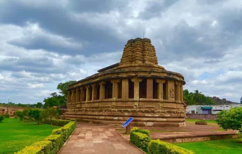 Southern Splendor: Exploring Tamil Nadu, Kerala & Karnataka - Transportation and Comfort