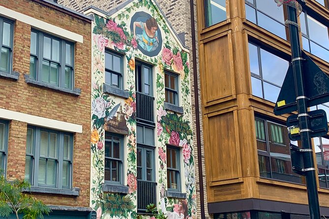 Southwark to Shoreditch Shakespeare Promenade - Engaging Theatrical Performances
