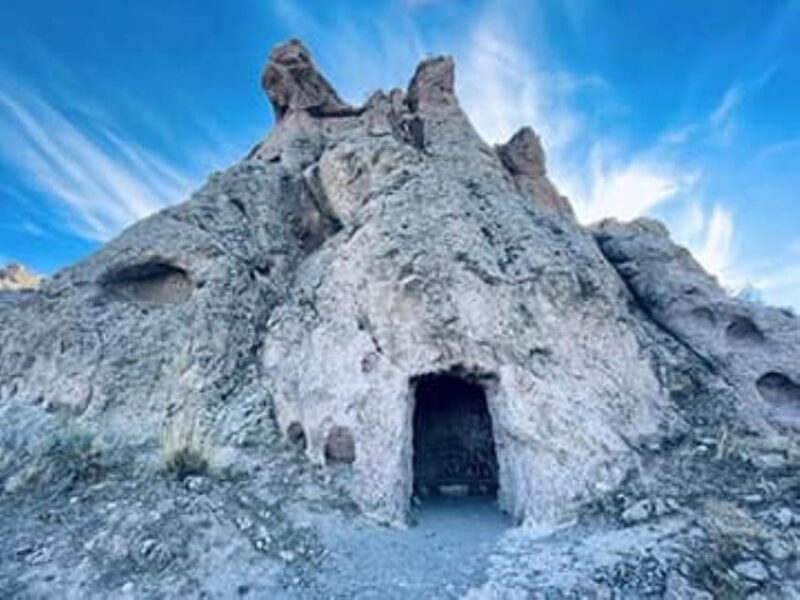 Southwest Horseback Riding (pickup in Laughlin) - Scenic Exploration