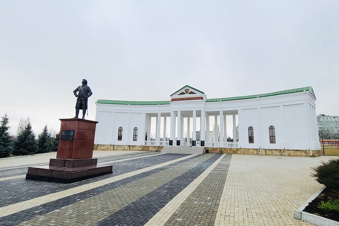 Soviet Heritage of Transnistria and Castle Mimi Winery - Discovering Castle Mimi Winery