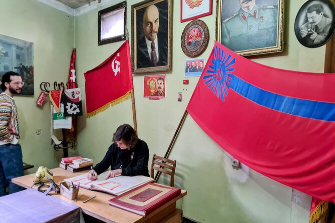 Soviet Tour - Hidden Tbilisi - Personalized Attention and Expert Guidance