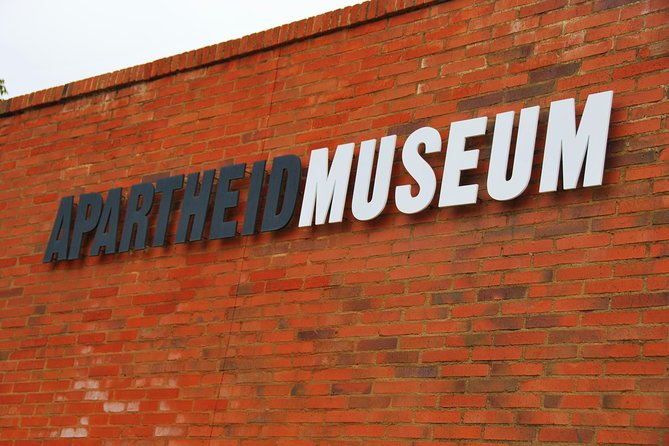 Soweto & Apartheid Museum Tour - Inclusions