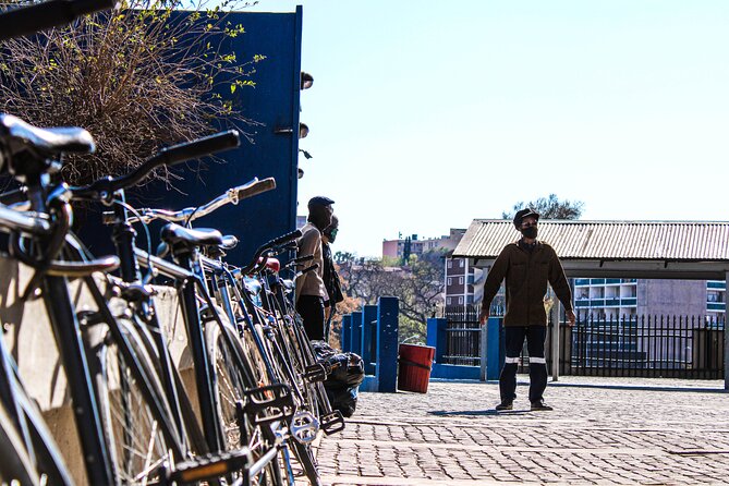 Soweto & Johannesburg - Walking, Bike , E-Scooter, Tuk Tuk Tour - History and Development