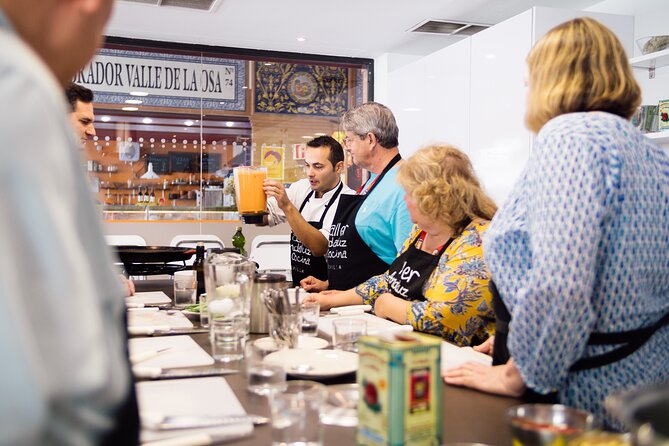 Spanish Cooking Class and Dinner in Seville - Group Size and Accessibility