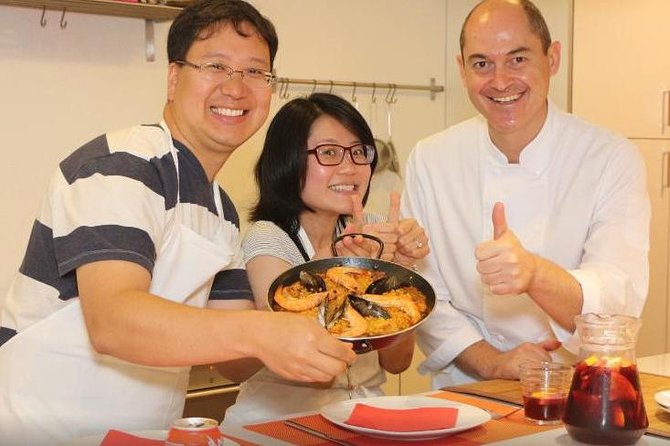 Spanish Cooking Class: Paella, Tapas & Sangria in Madrid - Just The Basics