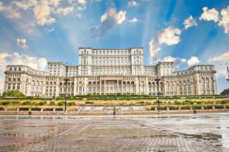 Spanish Guided Tour at the Palace of Parliament in Bucharest - Duration and Price