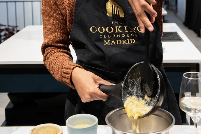 Spanish Omelet Cooking Class and Bottomless Wine Brunch - Key Points