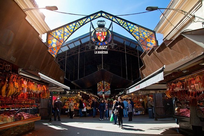 Spanish Oysters, Cava, and Ibérico Ham at Barcelona's La Boqueria Market - Meeting Market Vendors