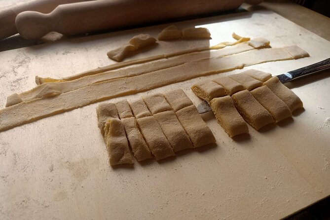 Spanish Steps Rome Cooking Class: Make Pasta & Tiramisu With Wine - Additional Highlights and Inclusions