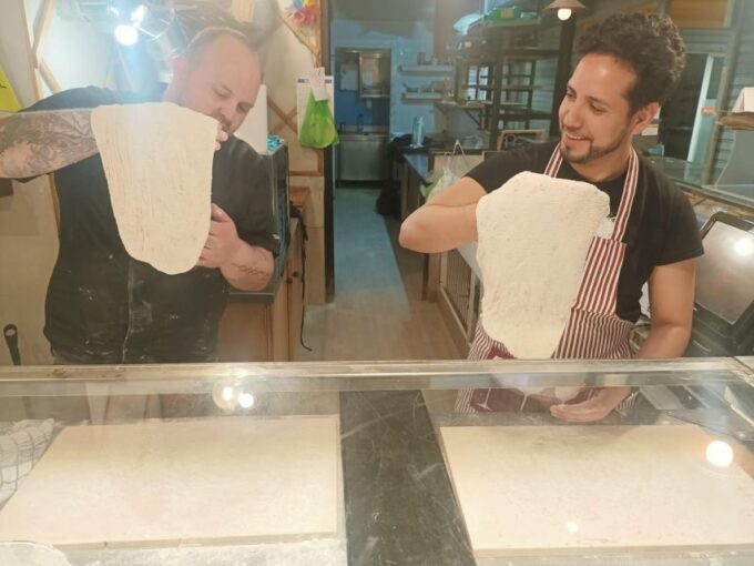 Spanish Steps Rome Pizza Making Class With Wine & Limoncello - Why Choose This Class
