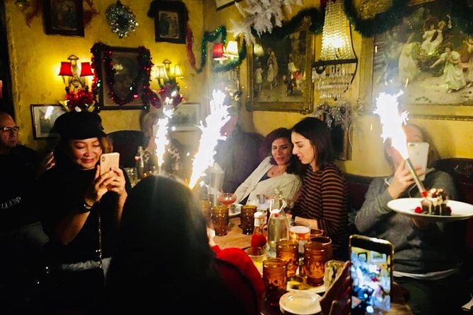 Speakeasy Bar & History Night Tour NYC - Tour Guide Expertise