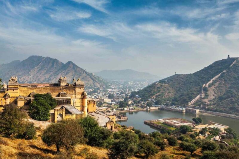 Special Buddhist Tour With Golden Tringle - Accommodation and Meals