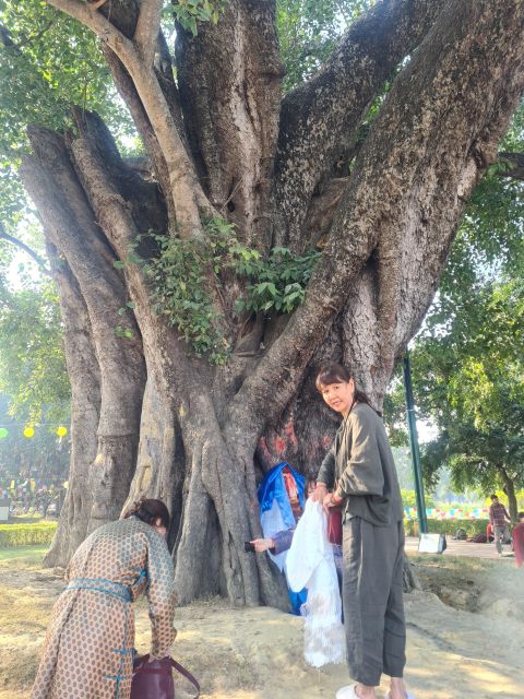 Special Buddhist Tour With Golden Tringle - Free Cancellation Policy