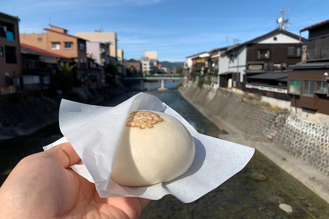 Special Food and Sake Factory Tour in Takayama - Inclusions and Meeting Point