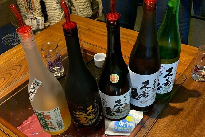 Special Food and Sake Factory Tour in Takayama - Group Size and Pricing