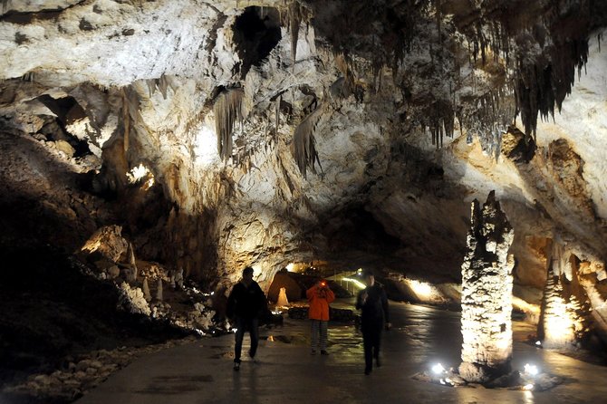 Special Montenegro: Lipa Cave – Njegoš Mausoleum - Njeguši Village – Cetinje - Lipa Cave