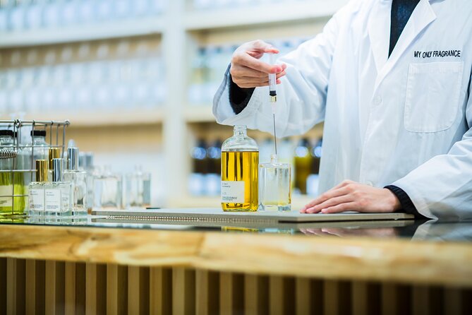Specializing in Custom-Made Fragrances From Kyoto - Personalizing Your Fragrance Masterpiece