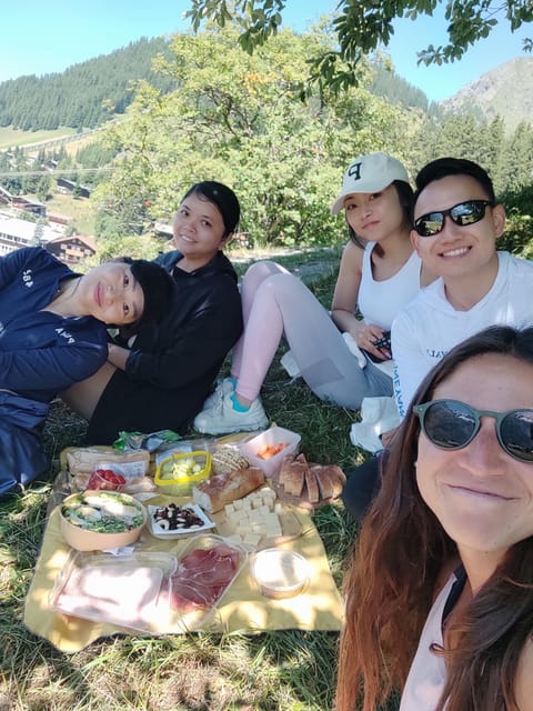 Spectacular Ridge Hike Over Interlaken - Experience Highlights