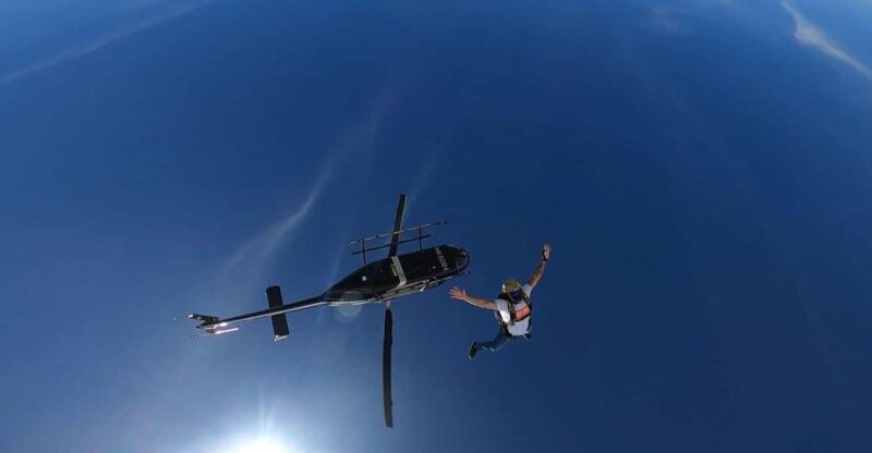 Spectacular Skydiving From Medellin - Transportation and Guide