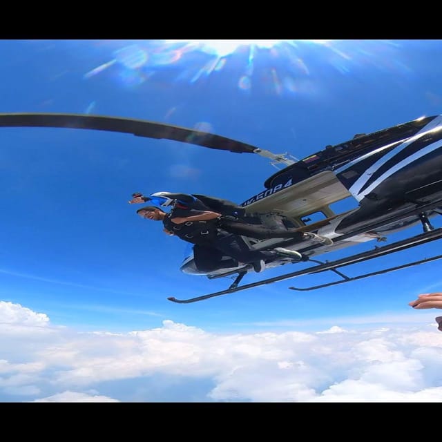 Spectacular Skydiving From Medellin - Additional Information