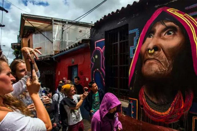 Spectacular Street Art Tour in Bogota - Key Points
