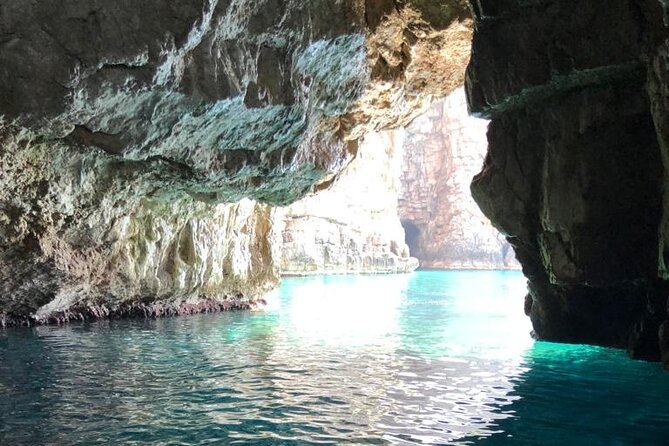 Speed Boat 3-Hour Guided Tour at the Blue Cave - Meeting and End Point