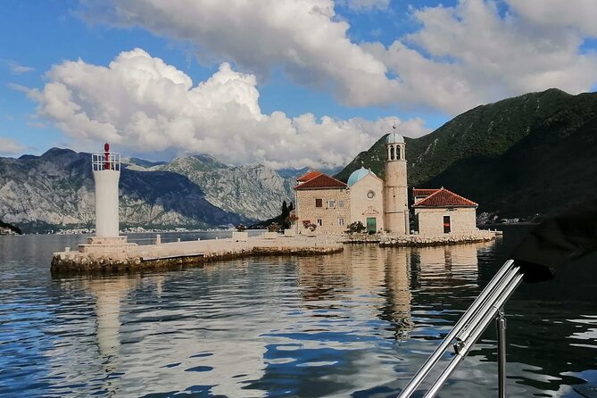 Speed Boat 3-Hour Guided Tour at the Blue Cave - Booking Information
